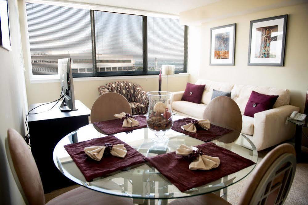 Crystal Quarters Furnished Apartments At The Gramercy 알링턴 외부 사진