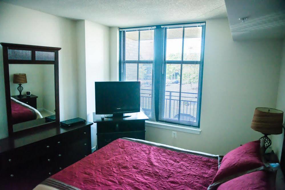 Crystal Quarters Furnished Apartments At The Gramercy 알링턴 외부 사진